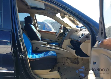 2007 Mercedes-Benz Gl 450 4Matic z USA, uszkodzony, nr VIN 4JGBF71E87A280342